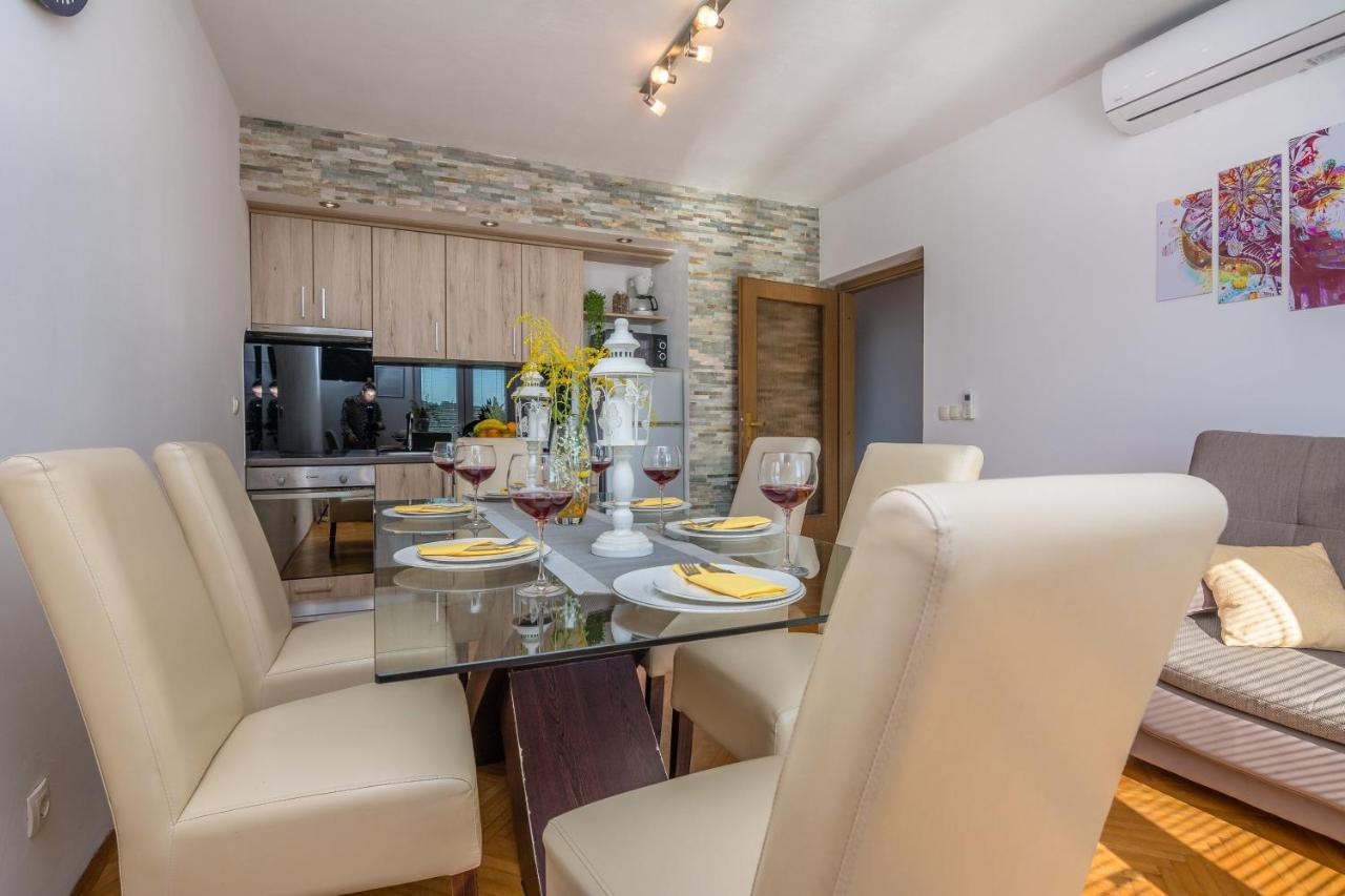 Apartment K&L Vir Luaran gambar