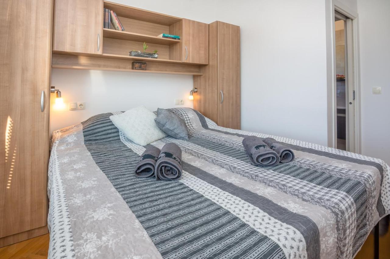 Apartment K&L Vir Luaran gambar