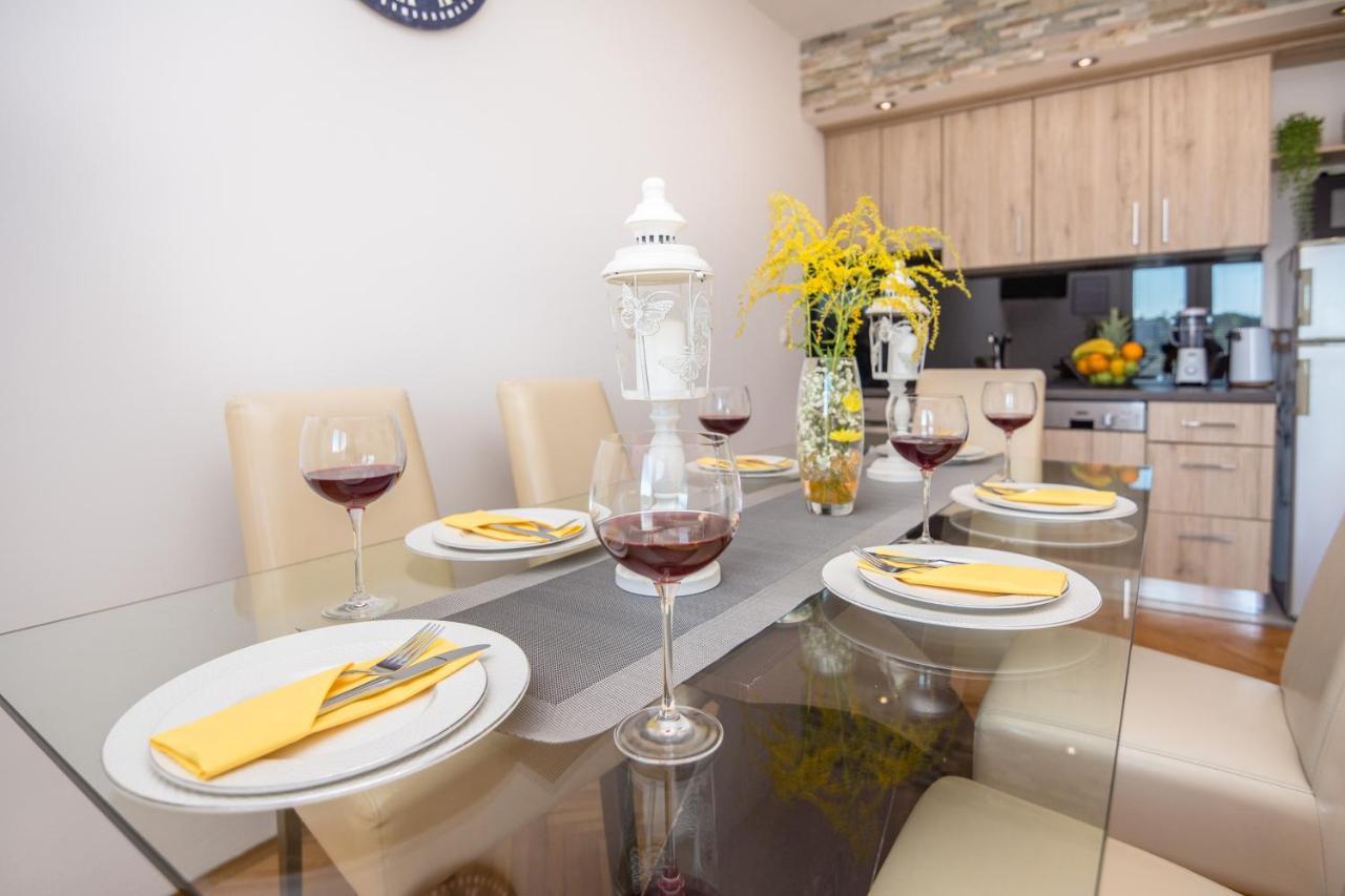 Apartment K&L Vir Luaran gambar